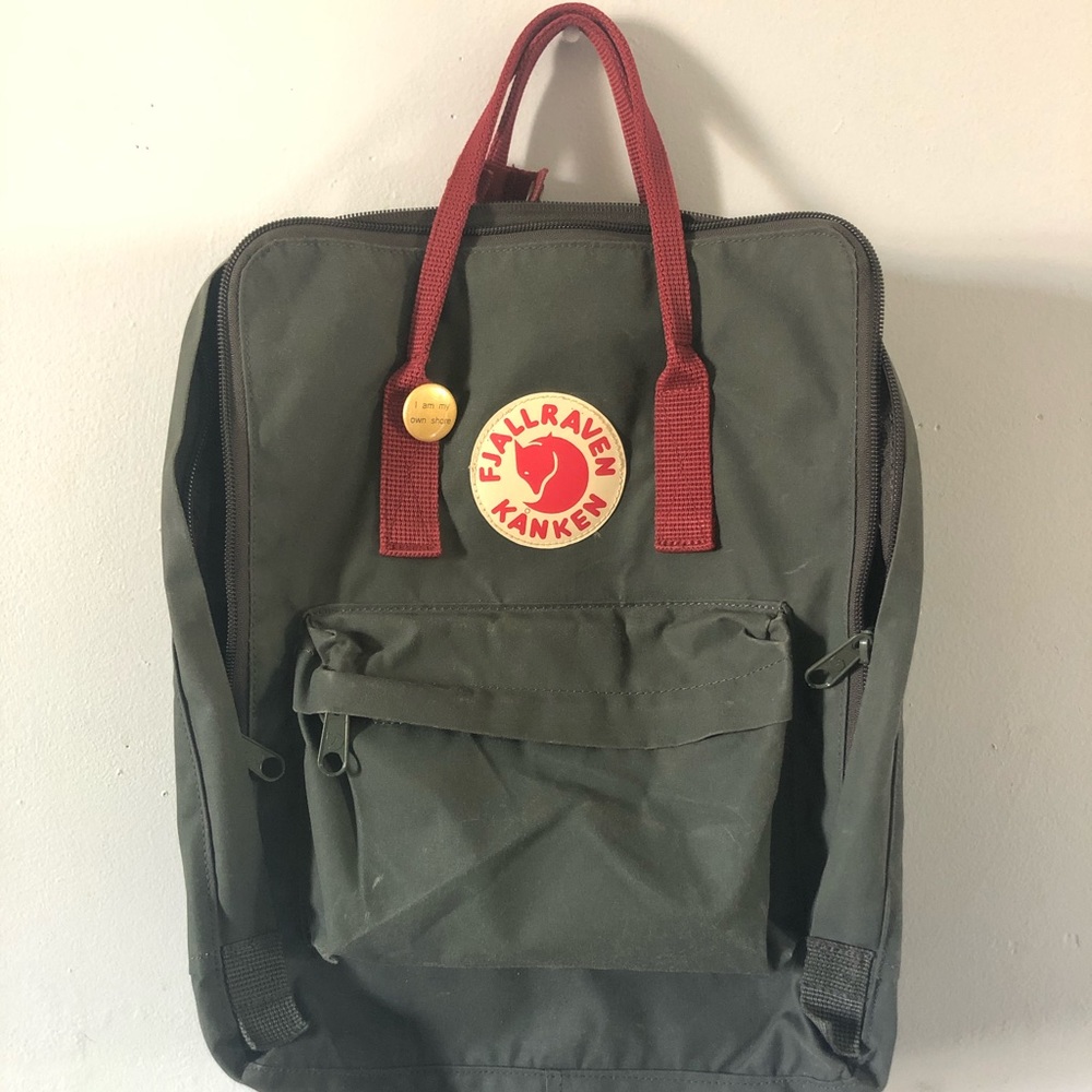 Fjallraven Backpack - Red/Olive green